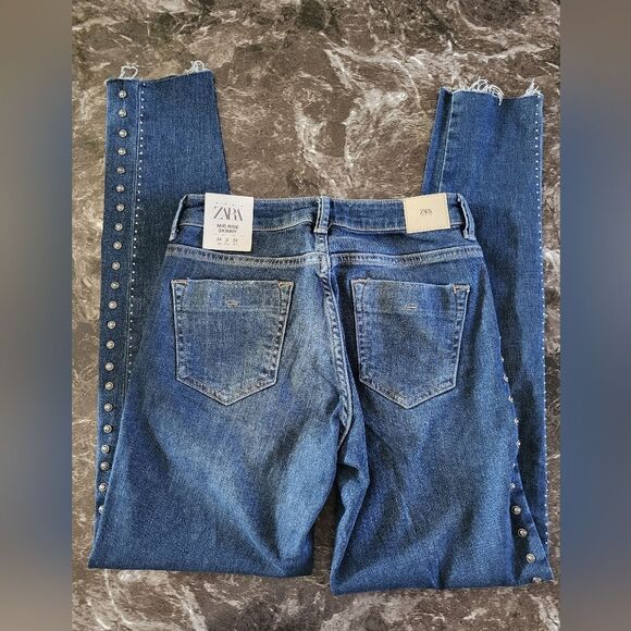 Zara Size 34 Mid Rise Blue Skinny Jeans with Studs and Rhinestones - Picture 3 of 4